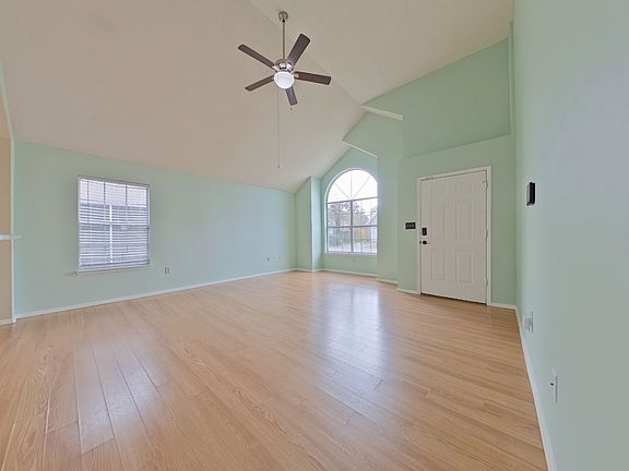 4-web-or-mls-3 Living Room-4_02232026