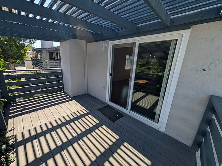 1481 Gustavo St #C — Photo 20
