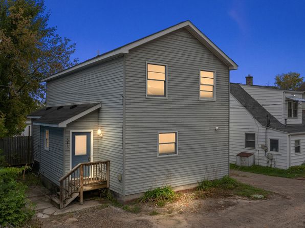 8873 Lagoon Dr, Brighton, MI 48116