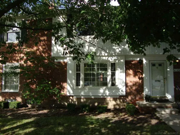 612 Cadieux Rd #34, Grosse Pointe, MI 48230