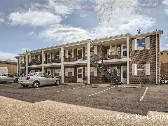 3rd image of 901 S Taft Hill Rd #5