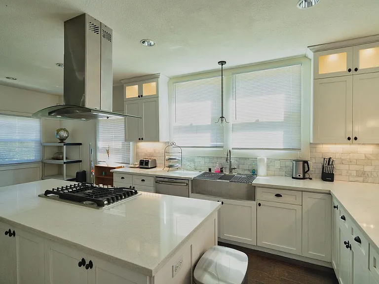6407 Dix St — Photo 33