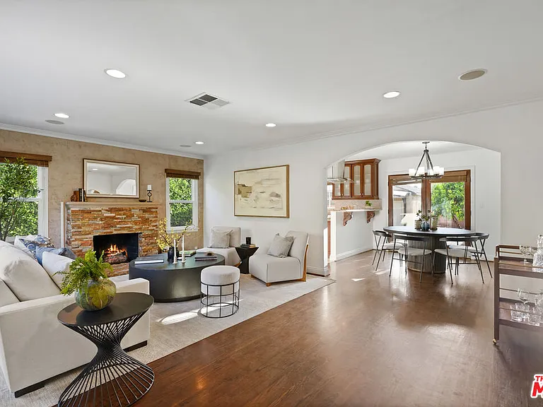 5539 Buffalo Ave — Photo 2
