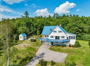 136 Evergreen Dr, New Hampton, NH 03256