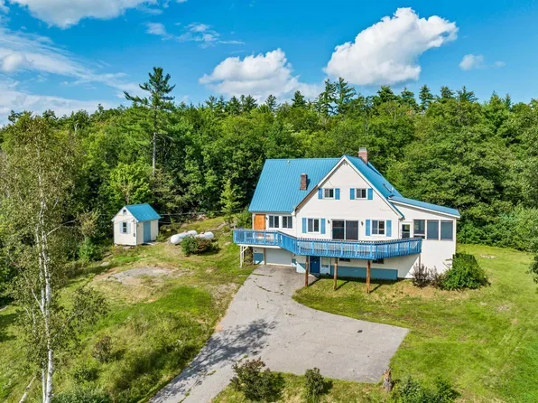 136 Evergreen Drive, New Hampton, NH 03256