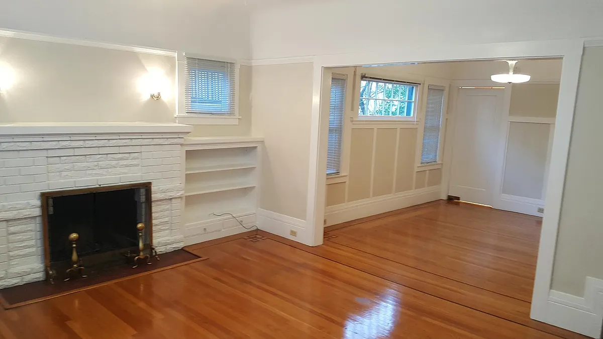 Building Photo - 3924 J St #1