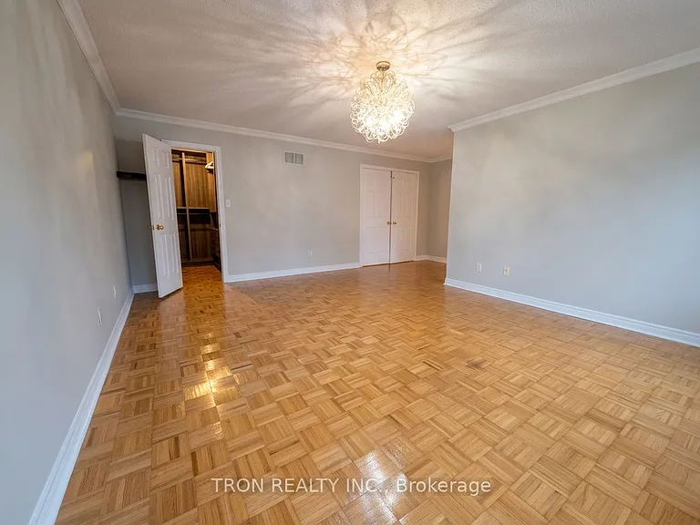 32 Arundel Dr — Photo 15