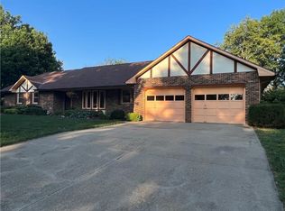 1303 Holiday Dr, Atchison, KS 66002