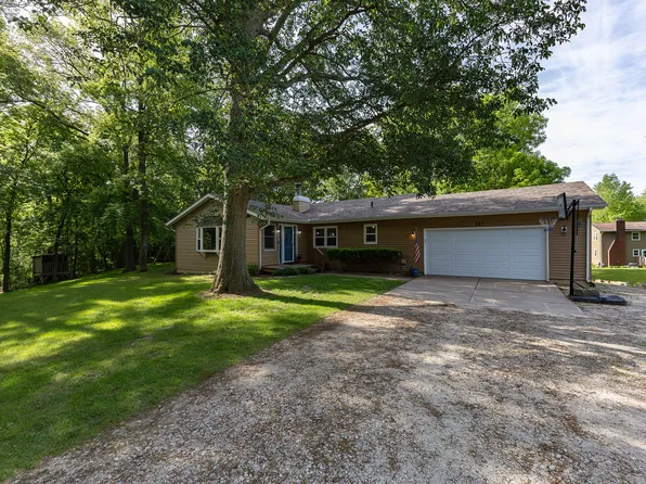 101 N Park Ave, Geneseo, IL 61254