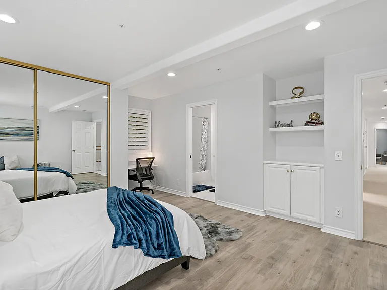 3972 Humboldt Dr — Photo 31