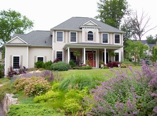 11 Kelly Ct, Ossining, NY 10562