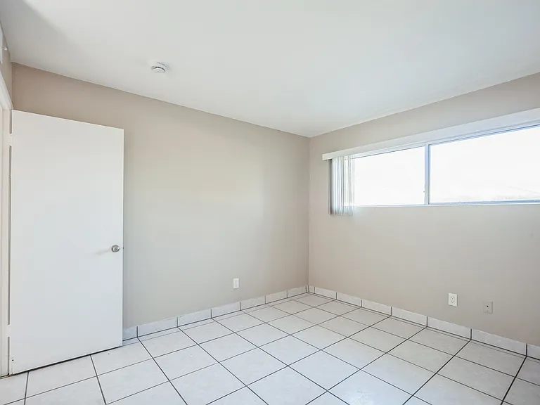 74460 Alessandro Dr — Photo 14