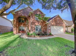 5119 Silver Oak Dr, Pasadena, TX 77505