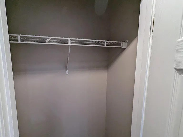 1224 Autumn Ln SW — Photo 23