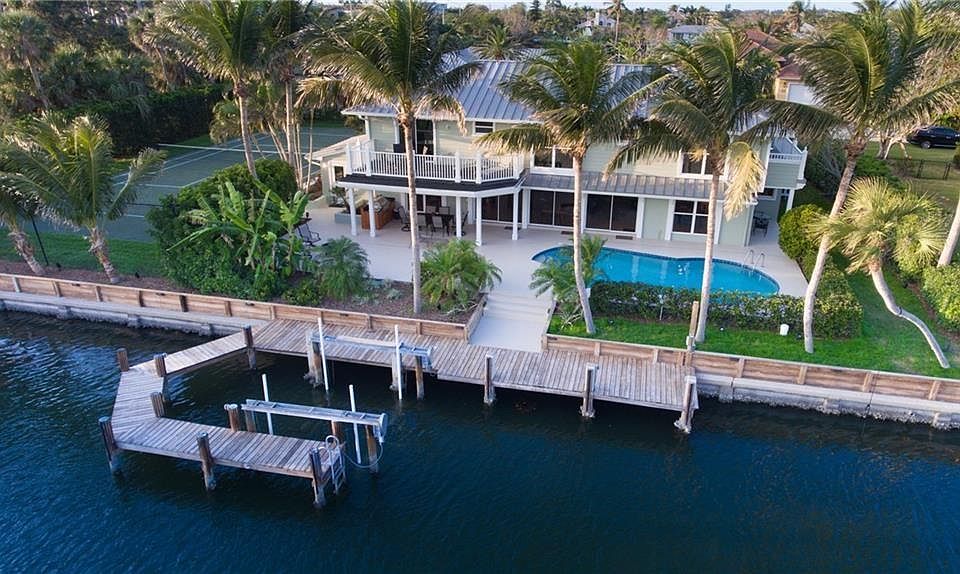 1st image of 27 Dolphin Dr