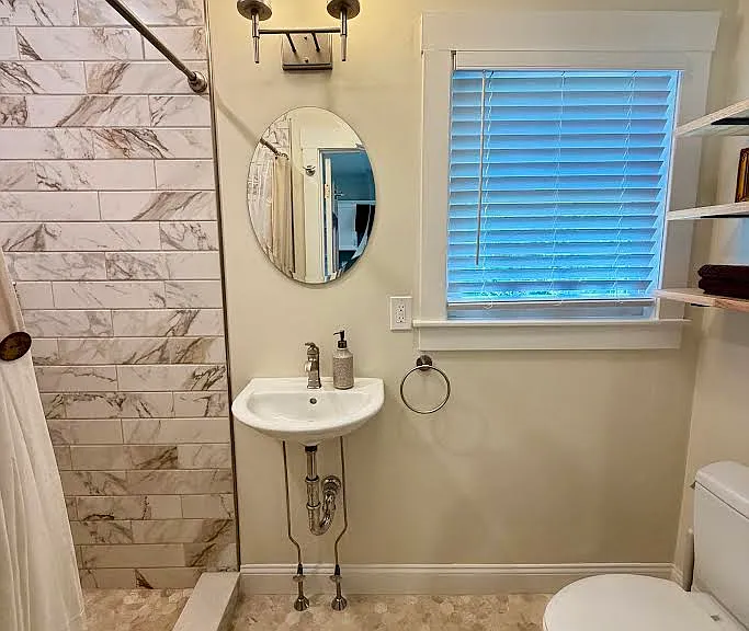 1271 Elm St — Photo 14