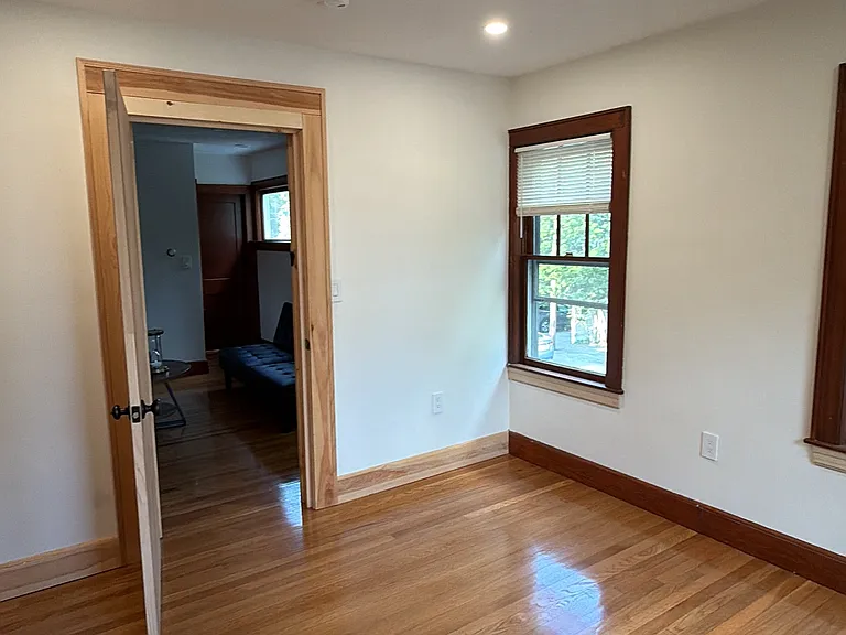 3-5 Dean St #2 — Photo 3