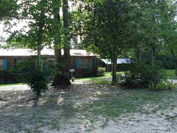 5th image of 285 Marion Dr N