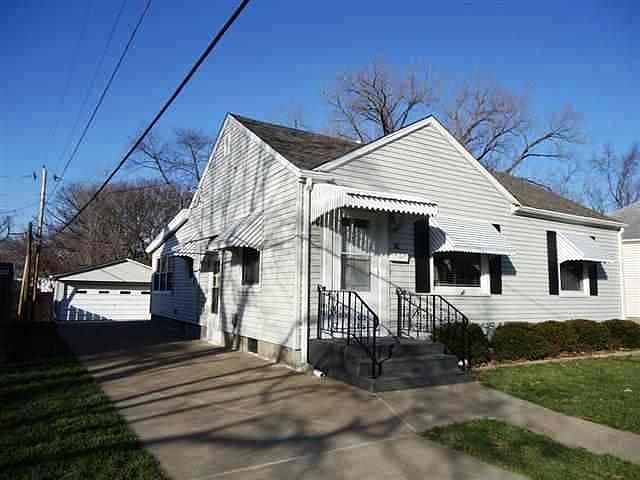 1st image of 28 Blackhawk Hills Dr