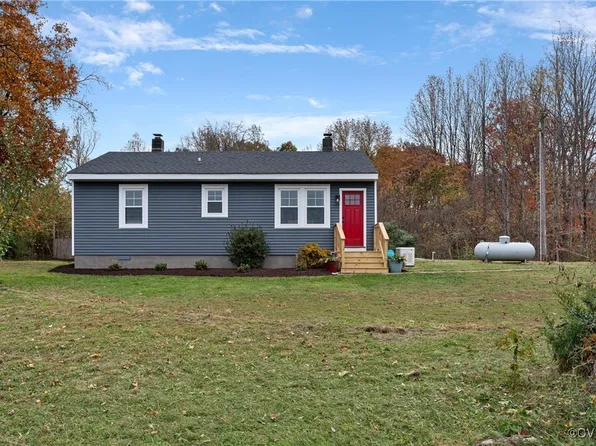 417 Nannie Burton Rd, Louisa, VA 23093