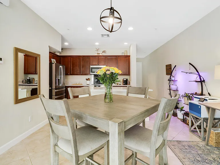 9504 SW Merlin Ct — Photo 13