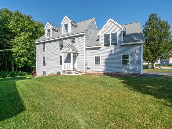 85 Barbara Lane, Hudson, NH 03051