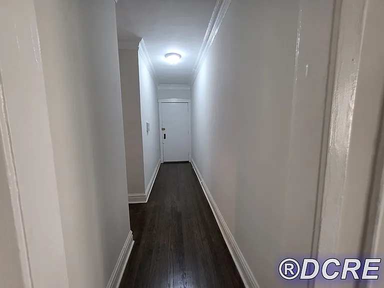 1233 W Chase Ave #1 — Photo 8