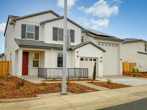 3rd image of 801 4Th Street