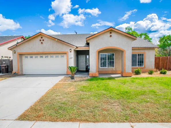 1262 Homassel Avenue, Lindsay, CA 93247