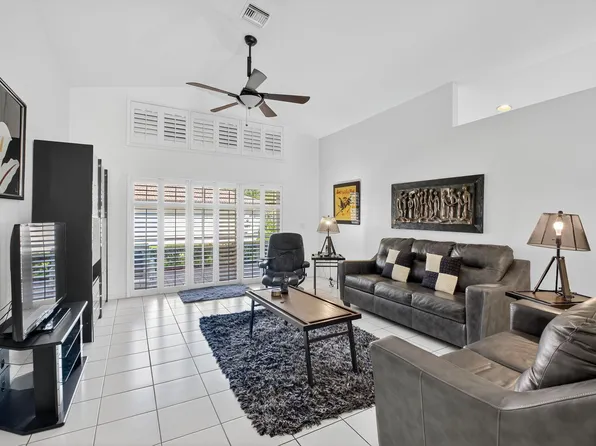 12051 Aprilia Drive, Boynton Beach, FL 33437