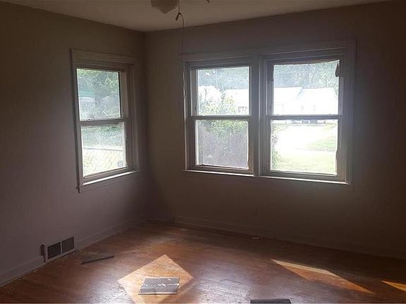 5th image of 517 S Noyes Blvd