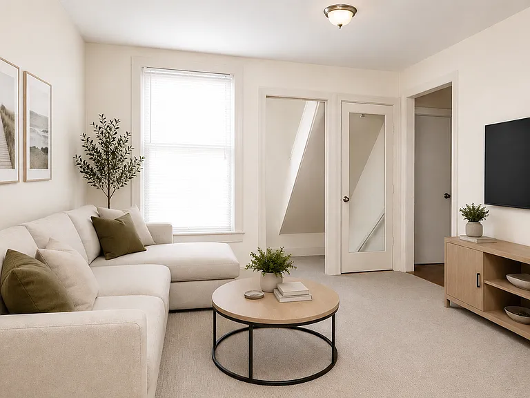 105 Winter St #105 — Photo 1