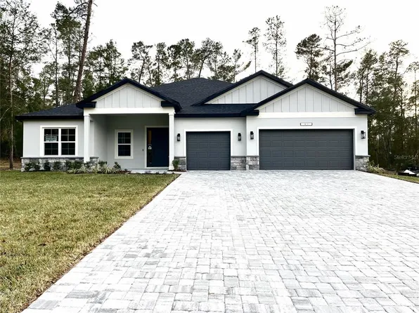 43 Village Center Dr, Homosassa, FL 34446