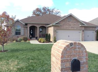 5249 S Carson St, Battlefield, MO 65619