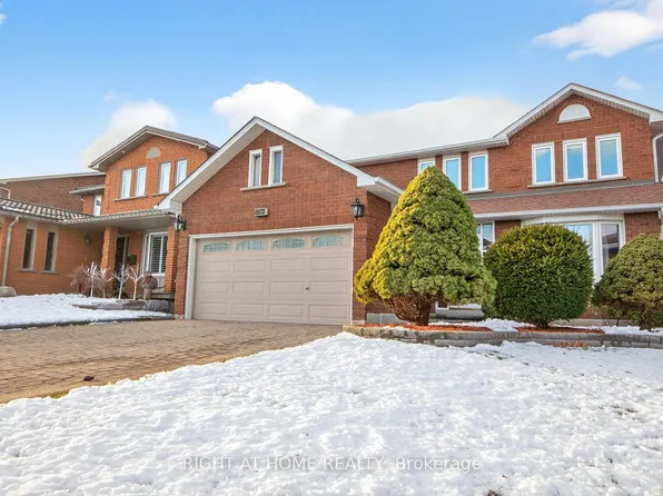 4433 Sedgefield Rd, Mississauga, ON L5M 3B6