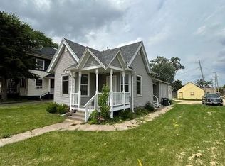 212 19th Ave N, Clinton, IA 52732