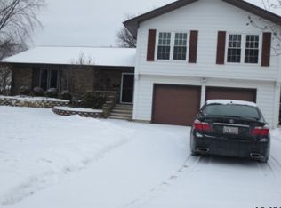 22W102 Sheffield Ct, Glen Ellyn, IL 60137