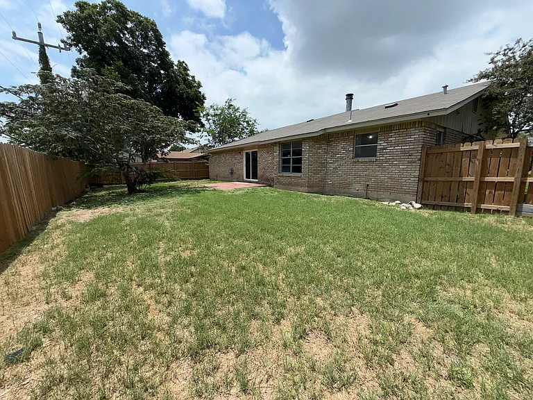 5522 Grand Lake Dr — Photo 15