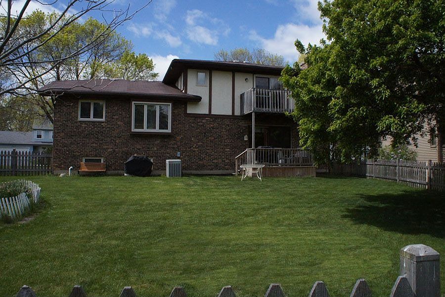 2nd image of 6459 Berkshire Ct