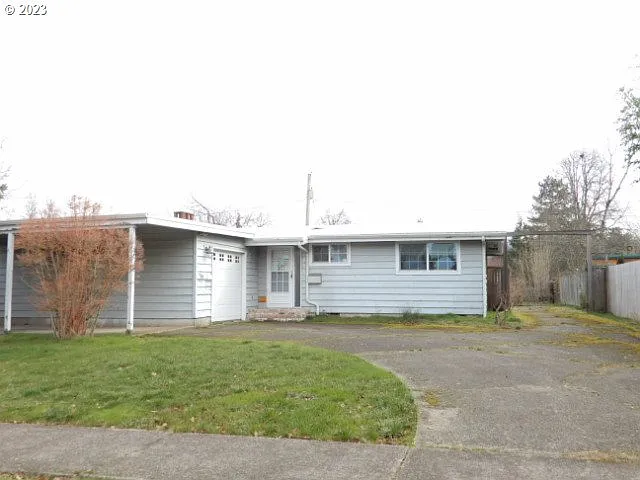 2455 Van Buren St photo 1