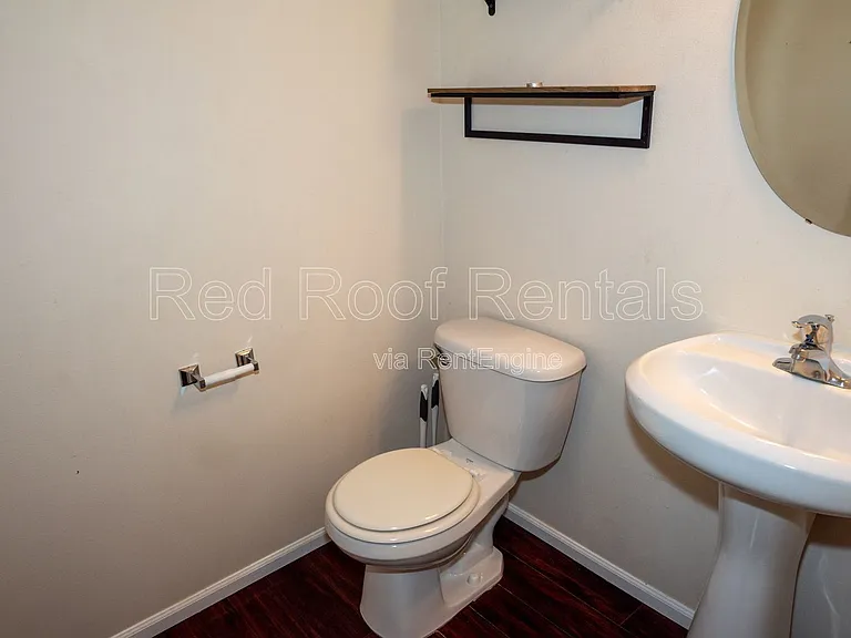 2530 193rd St E — Photo 27