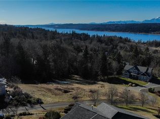 130 E Michael Dr, Belfair, WA 98528