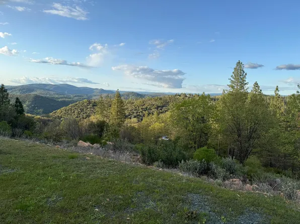 14355 Holland Dr, Nevada City, CA 95959