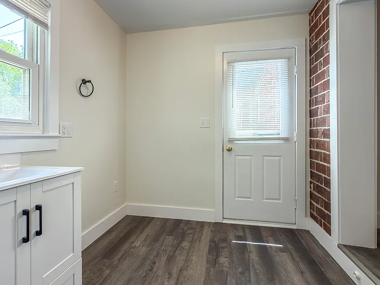 281 Church Ave — Photo 17