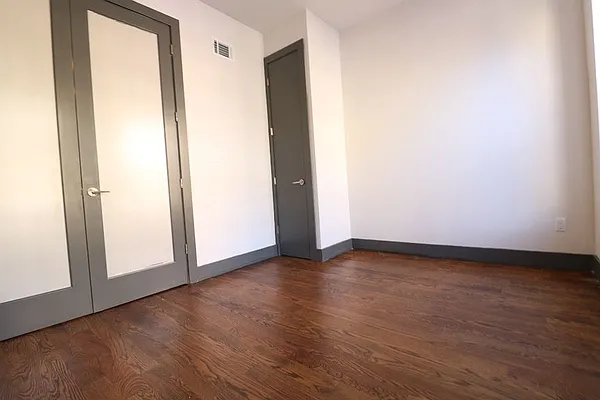 Rented by Nooklyn NYC LLC | media 53