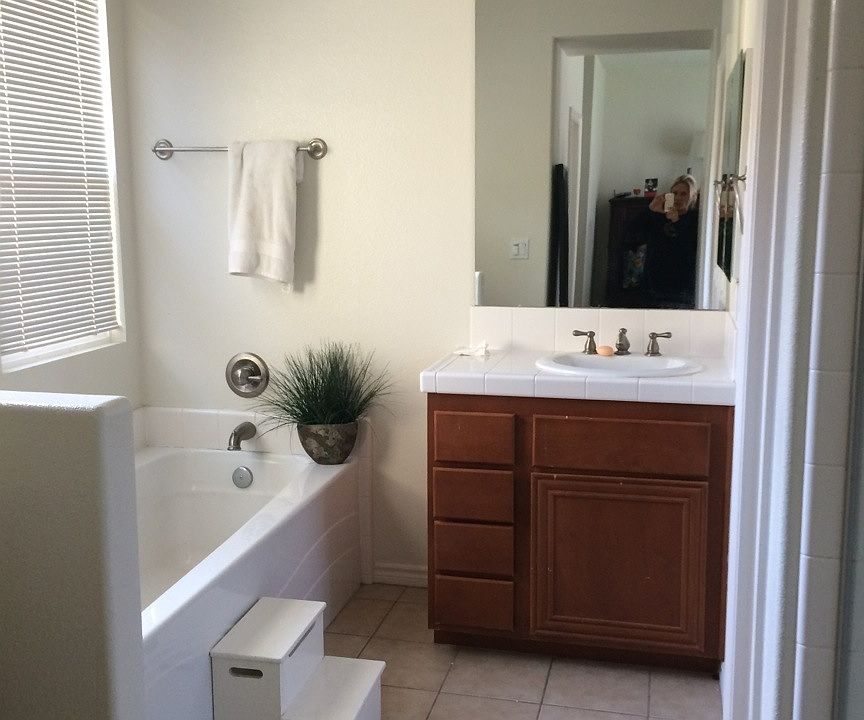 1st image of 8264 Onyx St