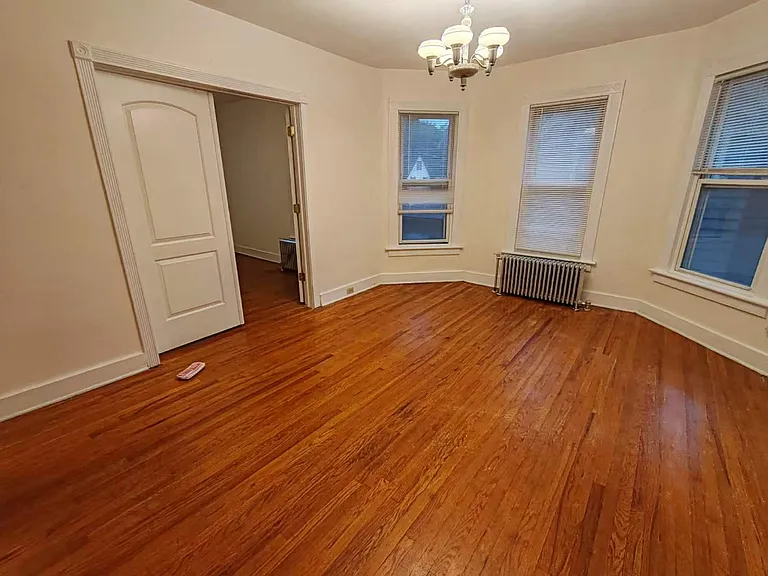19 Clarke St #2 — Photo 2