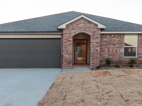 3502 Molly Dr, Yukon, OK 73099