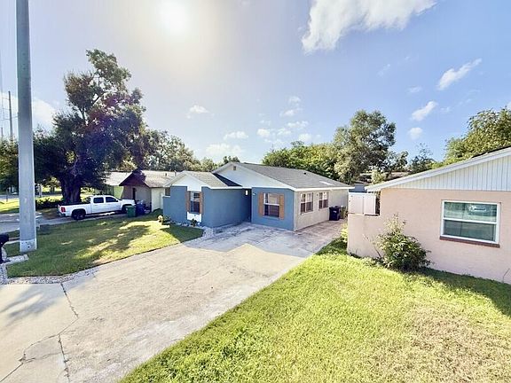 3rd image of 2917 E Yukon St