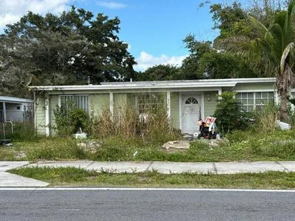 1404 Juanita Ave, Fort Pierce, FL 34946